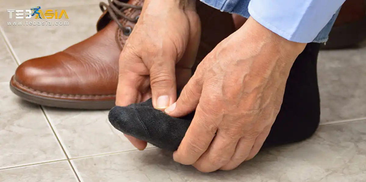 کفش طبی برای سالمندان